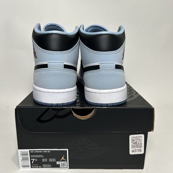 Nike Shoes Air Jordan 1 Mid SE “UNC/Ice Blue" 2024 - Picture 3 of 5